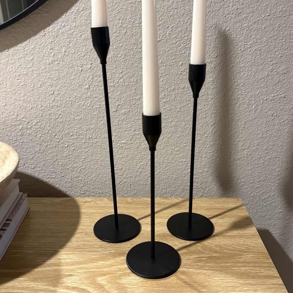 Sleek Black Candle Holders Set